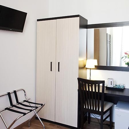 B&B Manzoni Holidays โรม ภายนอก รูปภาพ