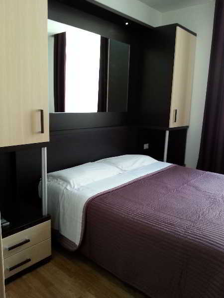 B&B Manzoni Holidays โรม ภายนอก รูปภาพ