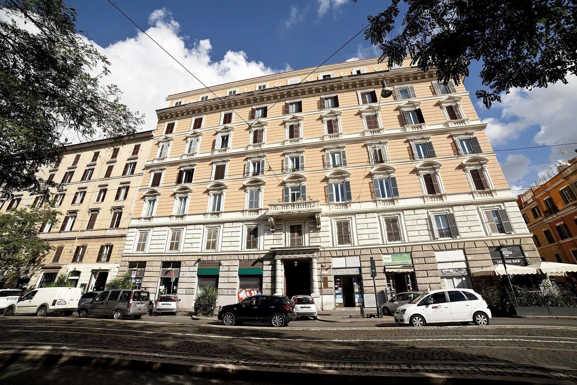 B&B Manzoni Holidays โรม ภายนอก รูปภาพ